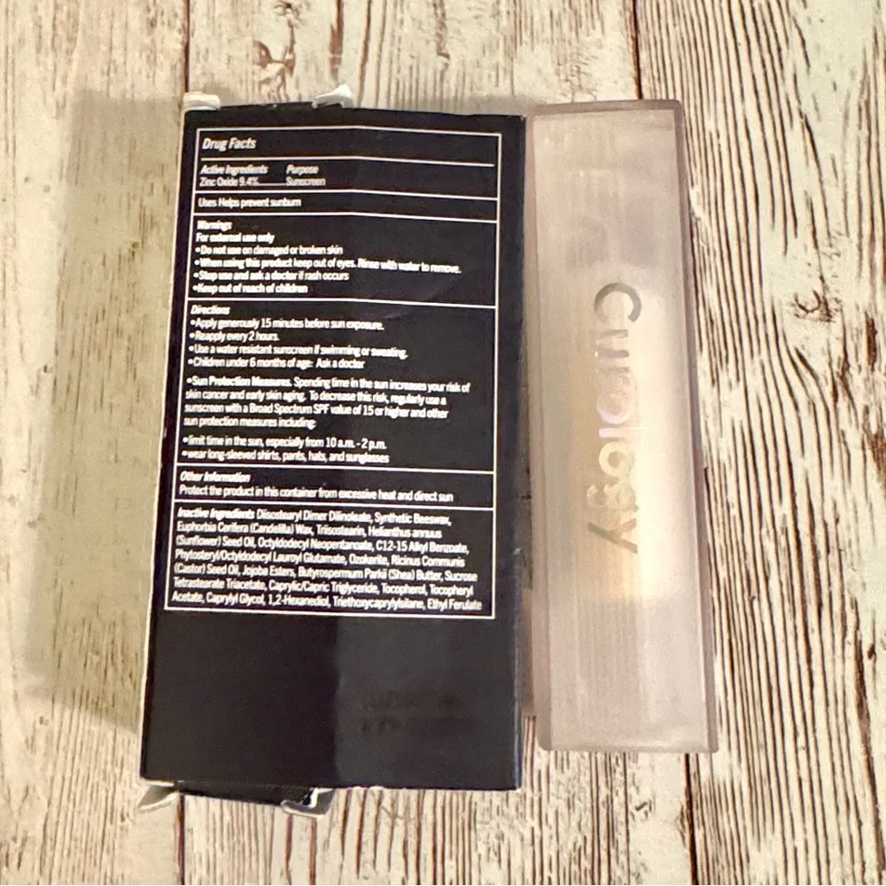 💋💋💋New Curology The Lip Balm Broad Spectrum SPF 30 Sunscreen 4g 14Oz💋💋💋